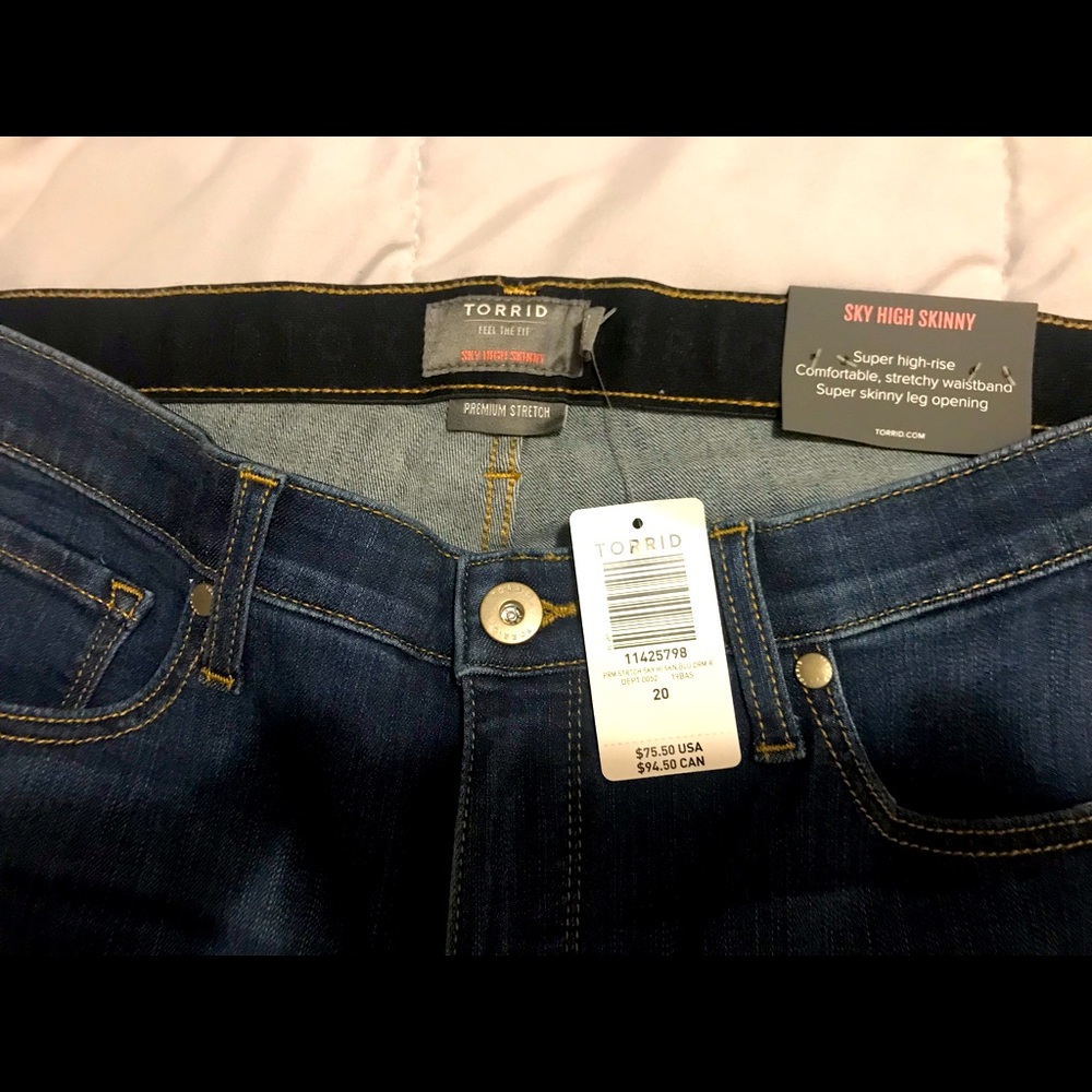 Torrid Sky high skinny jeans